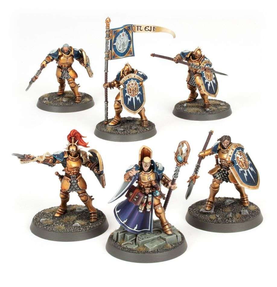 Stormcast eternals de la caja del satrtet set, equipados con escudos y lanzas
