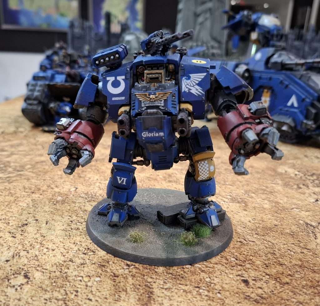Dreadnought brutalis de los ultramarines, pintado por Alex Murillo