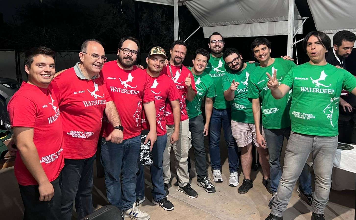 Miembros de Waterdeep en el torneo nacional por equipos The Guild