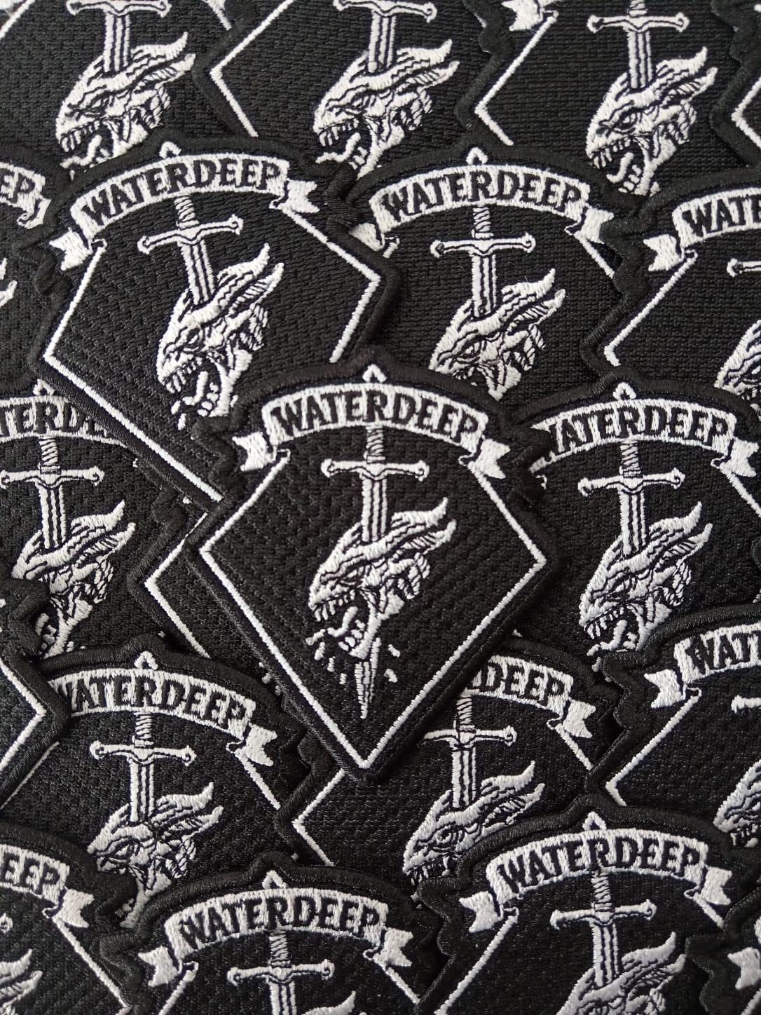 Insignia obtenida como parte de los eventos de waterdeep